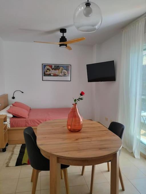 Estudio 52 Malaga Centrico Parking Gratuito Apartman Kültér fotó