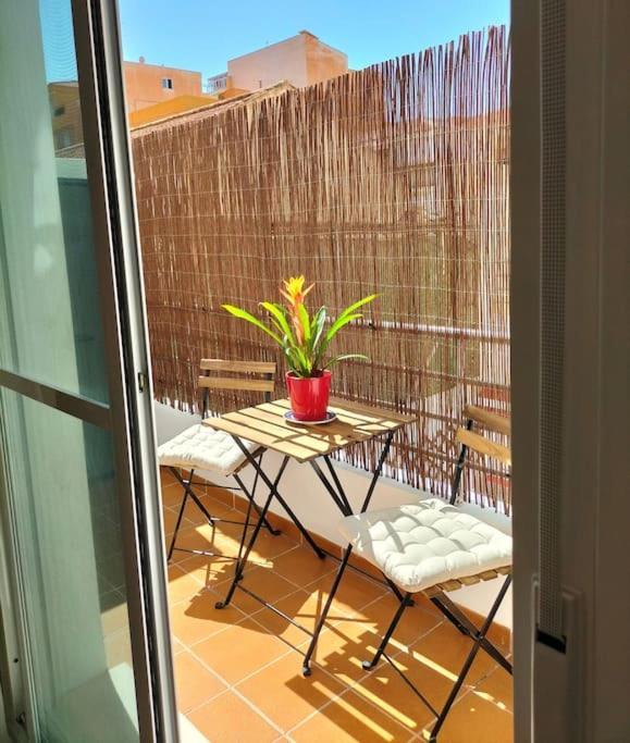 Estudio 52 Malaga Centrico Parking Gratuito Apartman Kültér fotó
