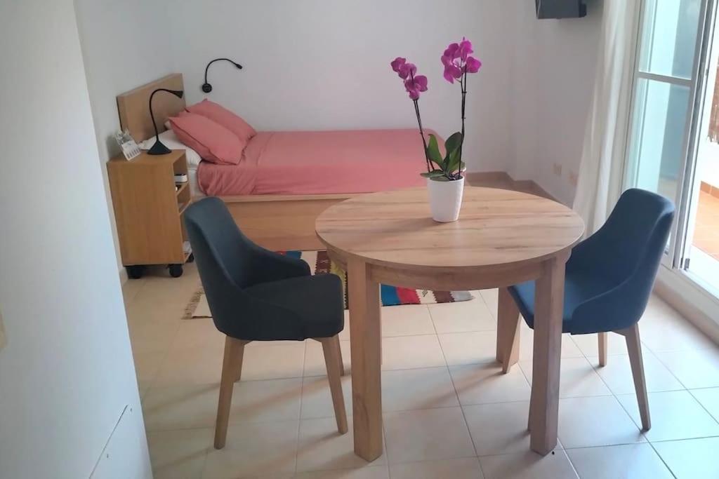 Estudio 52 Malaga Centrico Parking Gratuito Apartman Kültér fotó